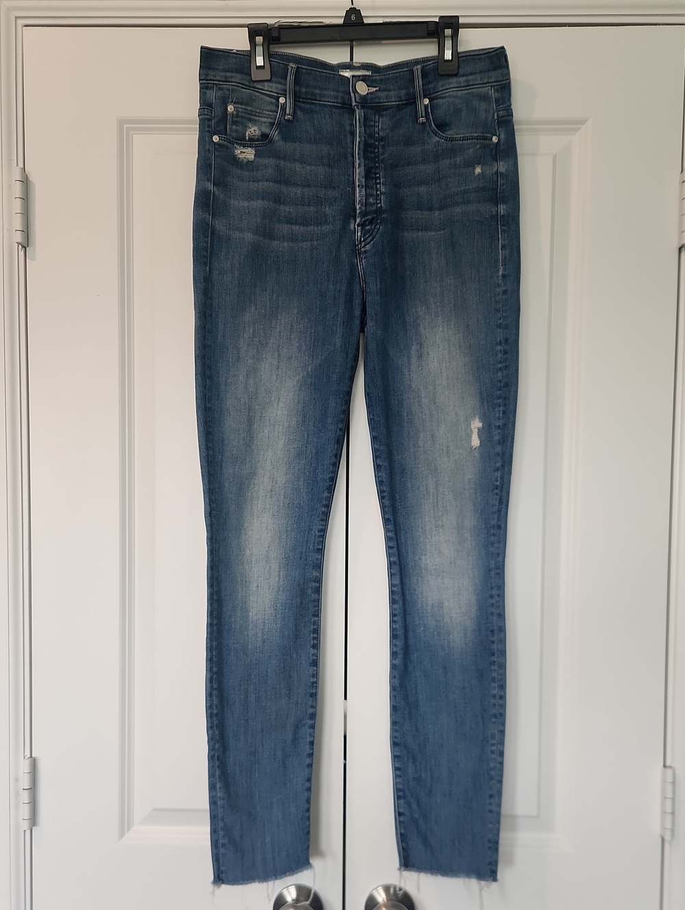 MOTHER The Stunner Ankle Fray Jeans In Grafitti Girl